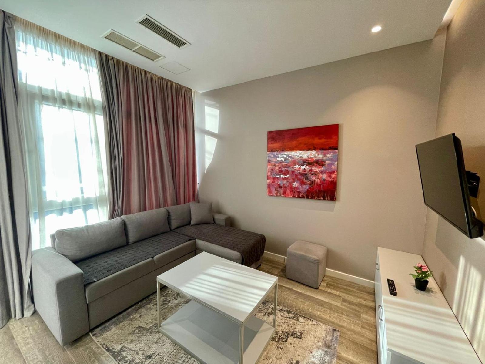 טיראנה Premium City Studio & Suite מראה חיצוני תמונה