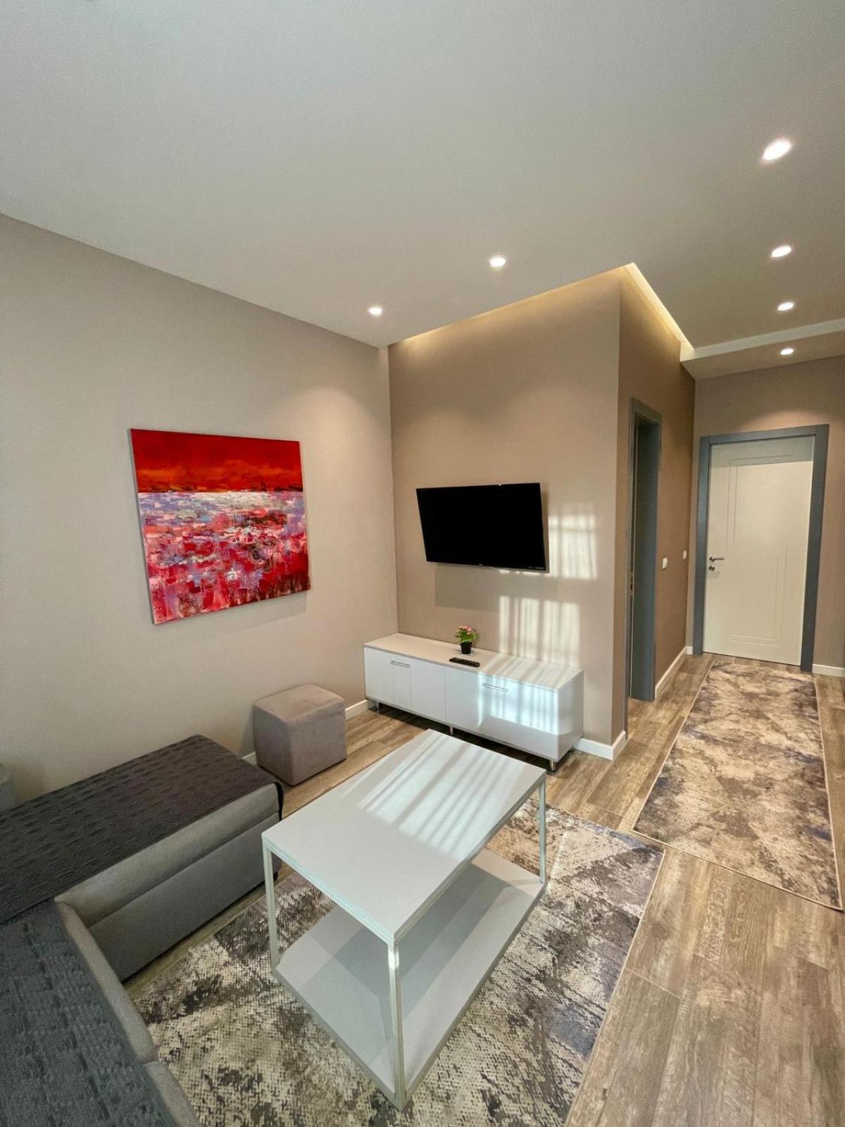 טיראנה Premium City Studio & Suite מראה חיצוני תמונה